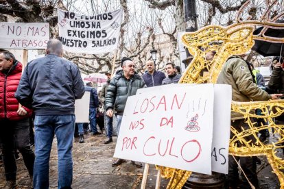 Los empleados viven una situación crítica