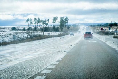 Complicaciones en la carretera y paseos pisando nieve