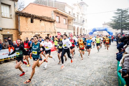 La carrera se ha convertido en una cita ineludible para numerosos aficionados al atletismo popular.