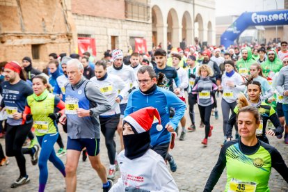 La carrera se ha convertido en una cita ineludible para numerosos aficionados al atletismo popular.