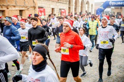 La carrera se ha convertido en una cita ineludible para numerosos aficionados al atletismo popular.