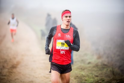 La carrera se ha convertido en una cita ineludible para numerosos aficionados al atletismo popular.