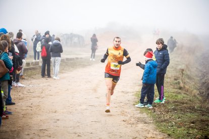 La carrera se ha convertido en una cita ineludible para numerosos aficionados al atletismo popular.