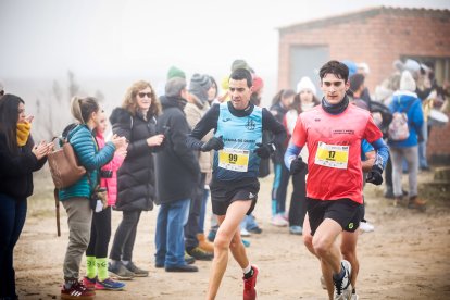 La carrera se ha convertido en una cita ineludible para numerosos aficionados al atletismo popular.