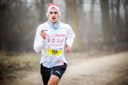 La carrera se ha convertido en una cita ineludible para numerosos aficionados al atletismo popular.