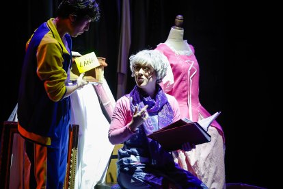 Lleno absoluto en el Palacio de la Audiencia con todas las entradas vendidas.