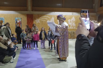 Los niños llenaron de ilusión el recinto