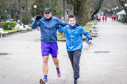 Los corredores irán relevándose para aguantar las 24 horas