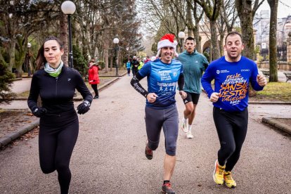Los corredores irán relevándose para aguantar las 24 horas