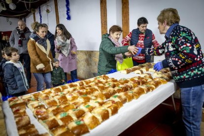 Buen chocolate y roscón para los vecinos