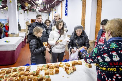Buen chocolate y roscón para los vecinos