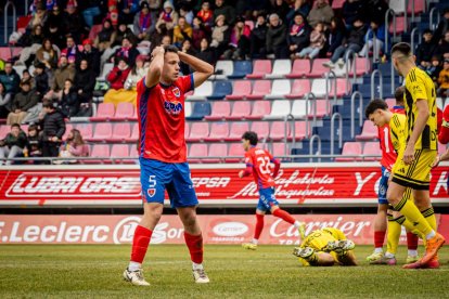 Tercera derrota consecutiva de los rojillos