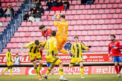 Tercera derrota consecutiva de los rojillos