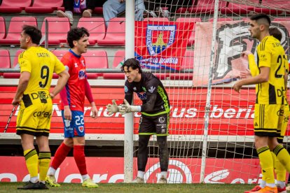 Tercera derrota consecutiva de los rojillos