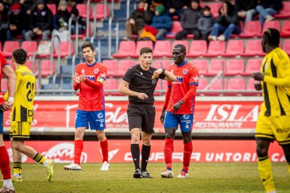 Tercera derrota consecutiva de los rojillos