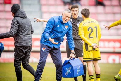 Tercera derrota consecutiva de los rojillos