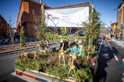 Alegre recorrido de los Reyes Magos.