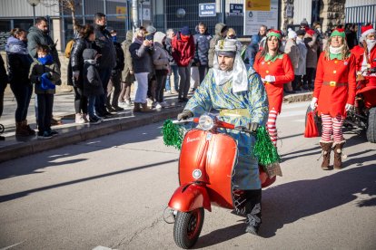 Alegre recorrido de los Reyes Magos.