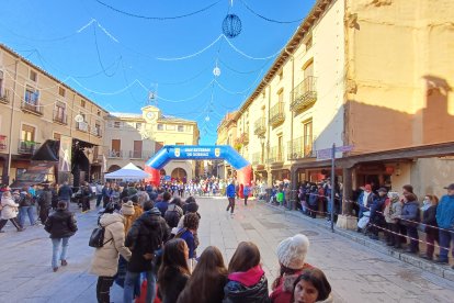 San Esteban de Gormaz acogió esta mañana una animada jornada de running y convivencia.