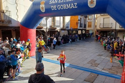 San Esteban de Gormaz acogió esta mañana una animada jornada de running y convivencia.