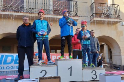 San Esteban de Gormaz acogió esta mañana una animada jornada de running y convivencia.
