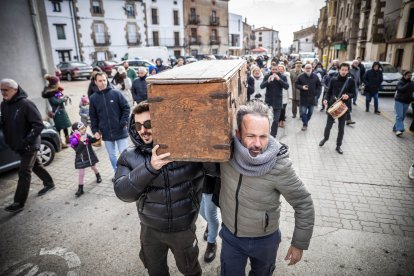 El Arca viaja de Almarza a San Andrés, manteniendo vivas las raíces de una tradición única.