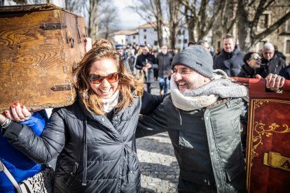 El Arca viaja de Almarza a San Andrés, manteniendo vivas las raíces de una tradición única.