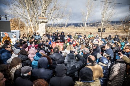 El Arca viaja de Almarza a San Andrés, manteniendo vivas las raíces de una tradición única.