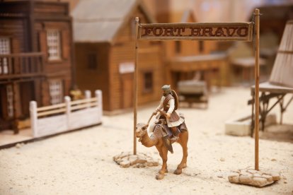 Maqueta de un poblado western en el Espacio Alameda.