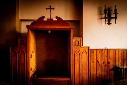 Una recogida pero hermosa iglesia entre el vasto patrimonio religioso de la villa episcopal