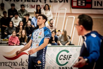 Los celestes pusieron todo el empeño en el duelo