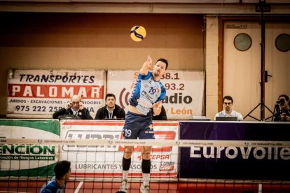 Los celestes pusieron todo el empeño en el duelo
