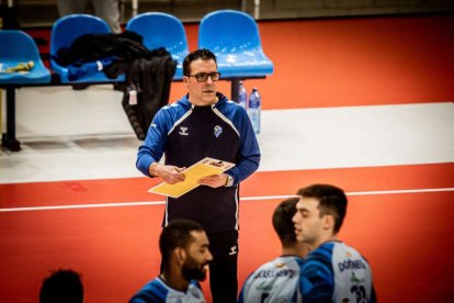 Los celestes pusieron todo el empeño en el duelo