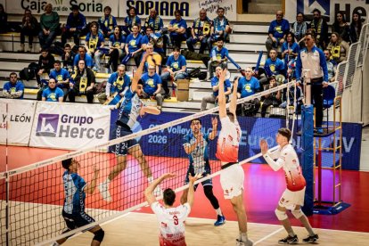 Los celestes pusieron todo el empeño en el duelo