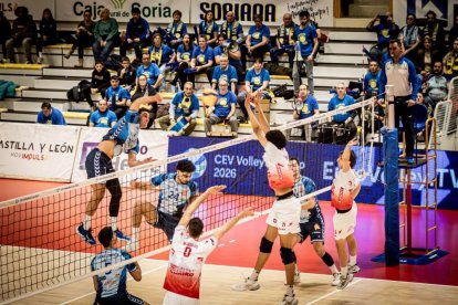 Los celestes pusieron todo el empeño en el duelo