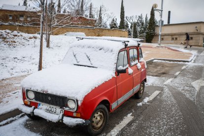Acumulación de nieve en las calles y parques de Soria.