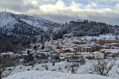 Acumulación de nieve en las calles y parques de Soria.