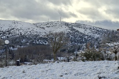 Acumulación de nieve en las calles y parques de Soria.