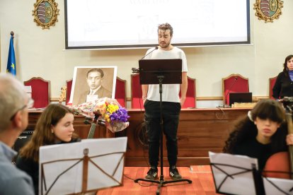 Acto por el Día del Holocausto con los IES Machado, Castilla y Recuerdo y Dignidad.