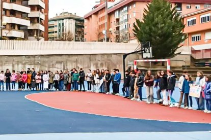 La actividad se enfoca para la prevención del bullying y el ciberacoso