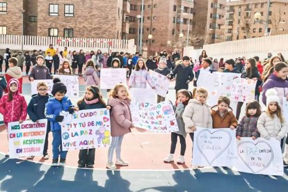 La actividad se enfoca para la prevención del bullying y el ciberacoso