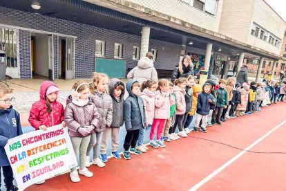 La actividad se enfoca para la prevención del bullying y el ciberacoso