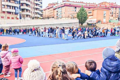 La actividad se enfoca para la prevención del bullying y el ciberacoso