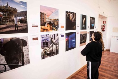 La Escuela de artes congrega obras de más de 50 artistas