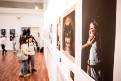 La Escuela de artes congrega obras de más de 50 artistas