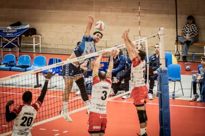 El voleibol soriano sigue de dulce con el Grupo Herce