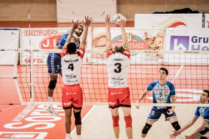 El voleibol soriano sigue de dulce con el Grupo Herce