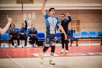 El voleibol soriano sigue de dulce con el Grupo Herce
