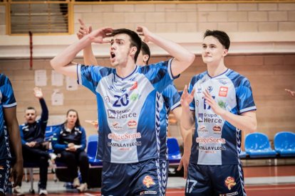 El voleibol soriano sigue de dulce con el Grupo Herce