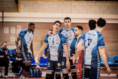 El voleibol soriano sigue de dulce con el Grupo Herce